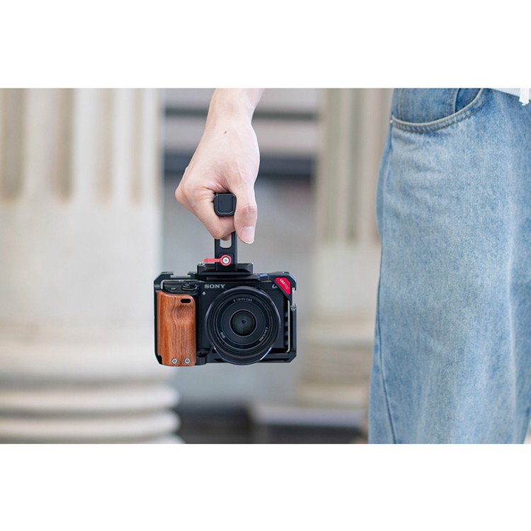 Ulanzi R084 - Tay Cầm Nhôm Đa Năng Hỗ Trợ Quay Phim Cho Máy Ảnh DSLR - Hàng Chính Hãng