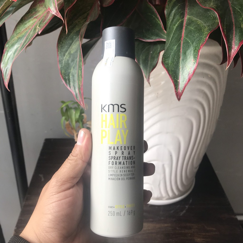 Gội khô biến hình KMS Hair Play Makeover Spray 250ml