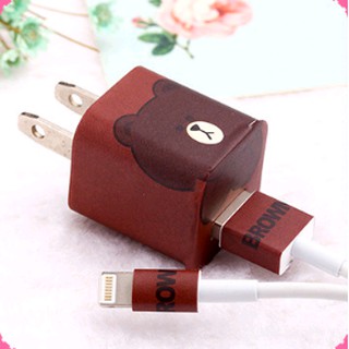 Miếng dán trang trí sạc điện thoại iphone