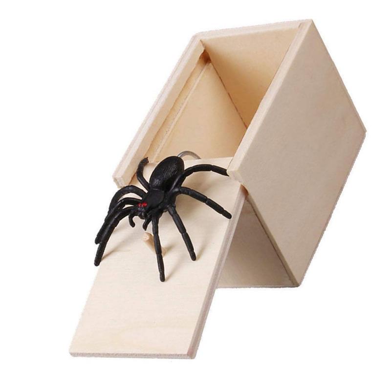 Bán nóng 1 PC Scare Box Gỗ Prank Trick Scaring Toy Spider Worm Gag Toyjoke Tháng tư Cá ngày Món quà bất ngờ Hộp đồ chơi Halloween