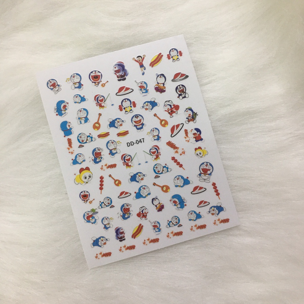 sticker dán móng tay chủ đề đô rê mon