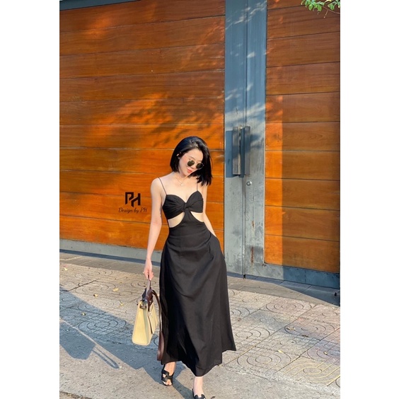 Váy 2s xoắn ngực cut out | BigBuy360 - bigbuy360.vn