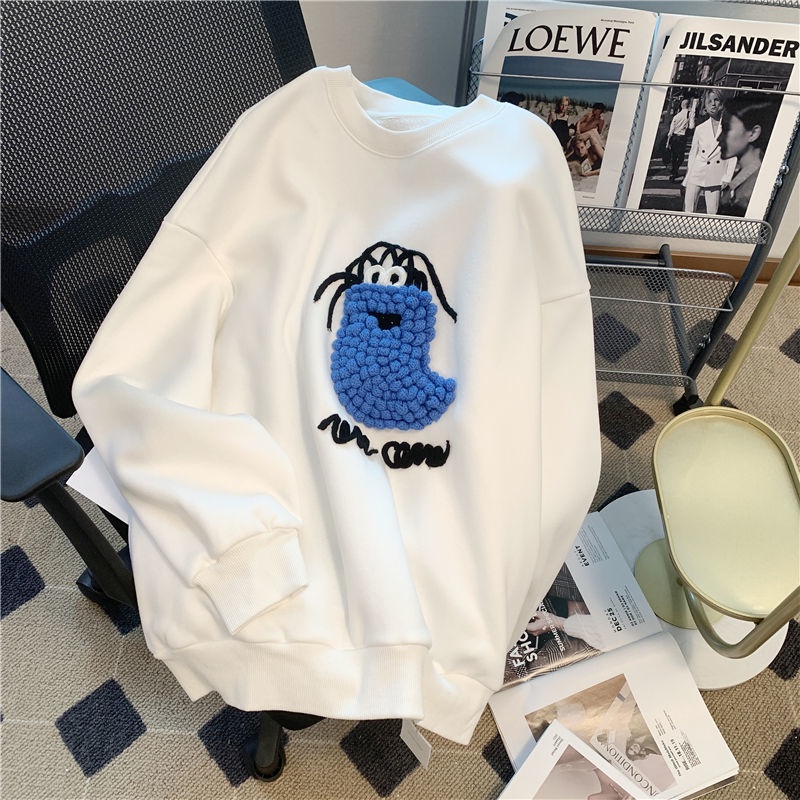 Áo Sweater Tay Dài Cổ Tròn Thêu Búp Bê 3D Dễ Thương