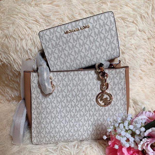 Set túi và ví Michael Kors