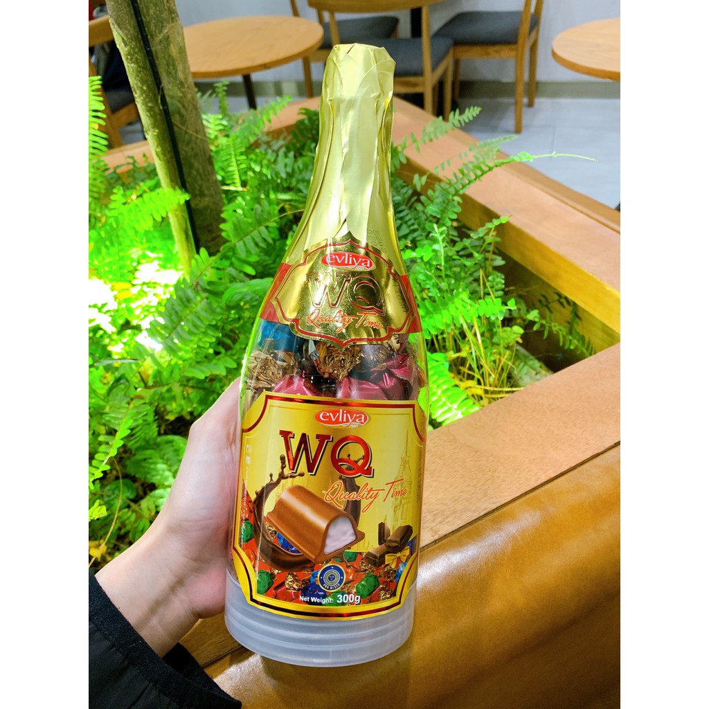 Kẹo socola chai sâm panh