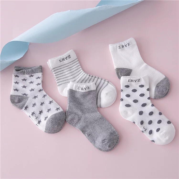 Set 5 Đôi Tất Cho Bé Cổ Cao Nhiều Màu Cute Siêu Ấm BT15 Siêu Thích