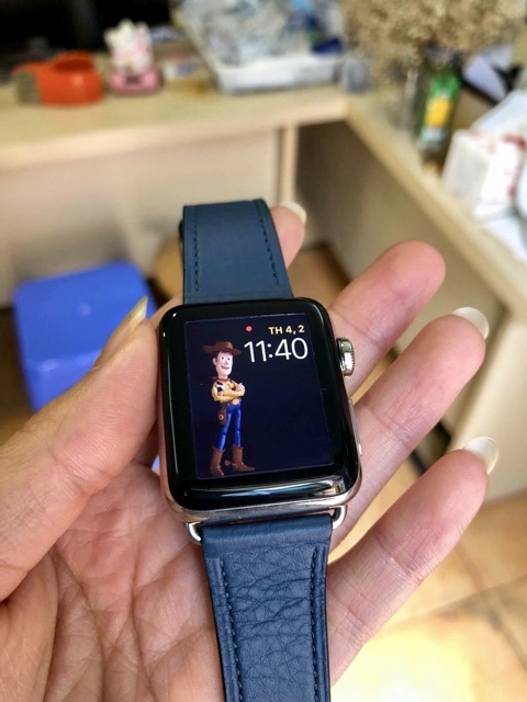 Dán cường lực full màn dẻo AppleWatch loại xịn (viền uống cong) có 2 kích thước 38 và 42mm.