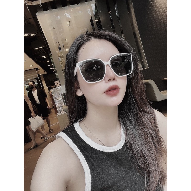 Kính trắng 6988 | BigBuy360 - bigbuy360.vn