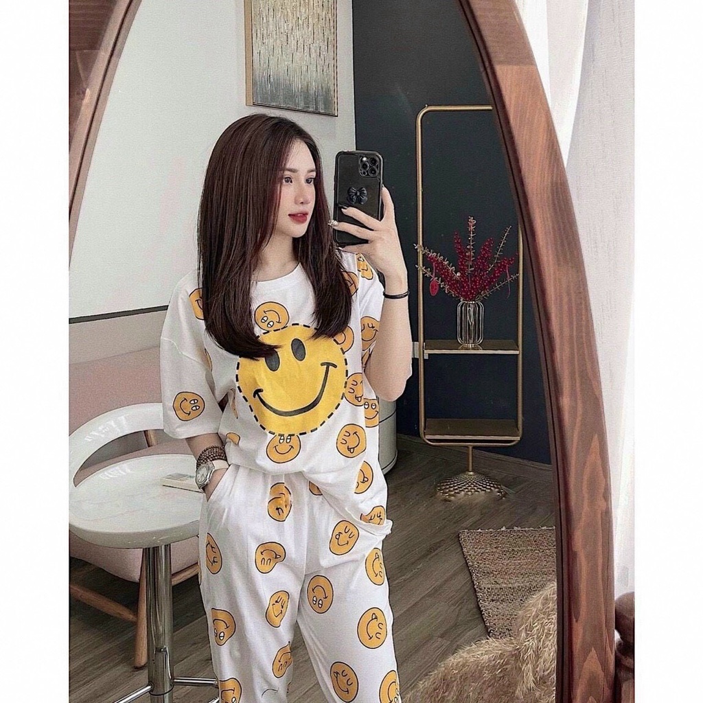 ( MIỄN PHÍ SHIP 2022)Set bộ thun da cá in mặt cười vàng, bộ áo thun trắng in hình from rộng quần ống túm