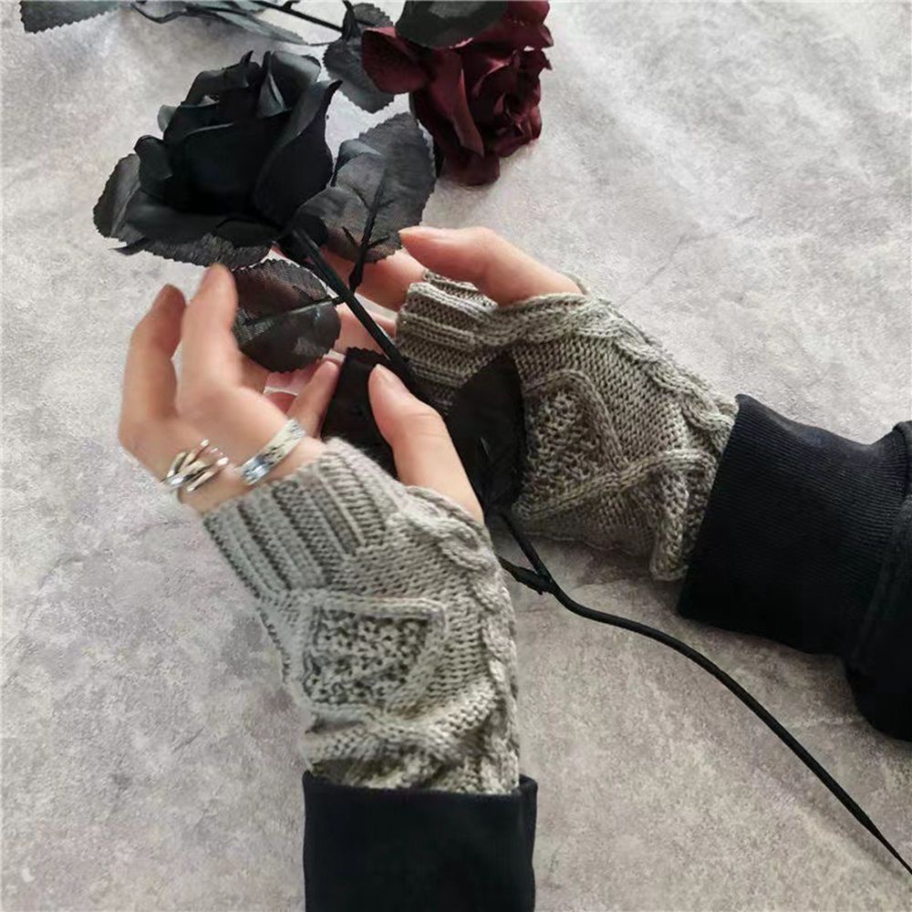 Găng tay hở ngón mềm mại AVALENTINE