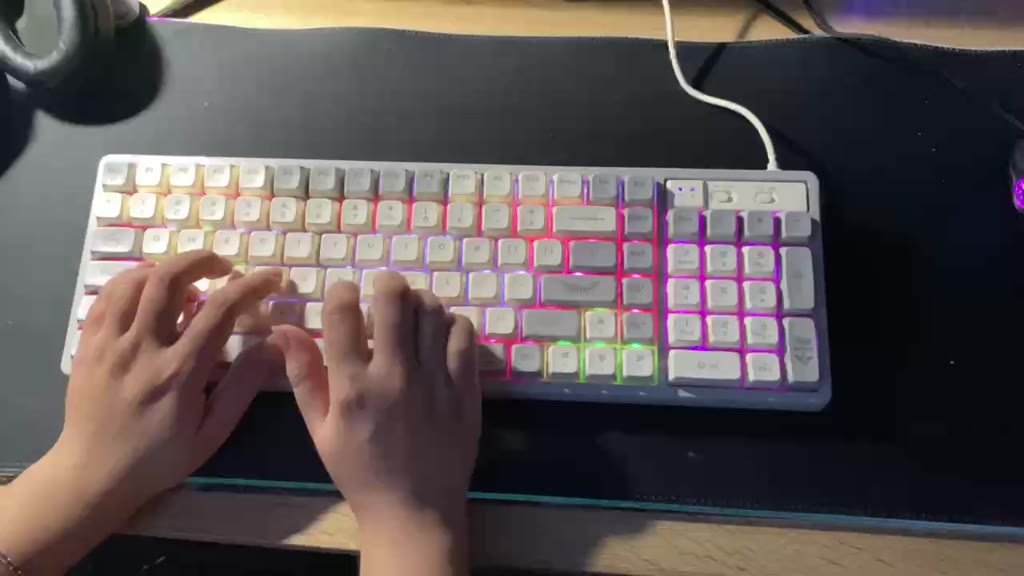 Bàn phím cơ LANGTU GK102 Golden switch - có Hotswap - Full size 102 phím - Bảo hành 1 năm | BigBuy360 - bigbuy360.vn