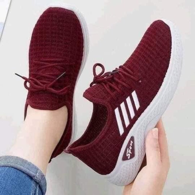 Giày thể thao nữ bốn vạch đế nhẹ vải mềm êm chân 2021