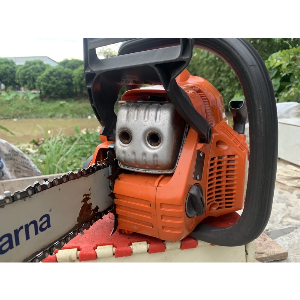 Máy Cưa Xích Thuỵ Điển Husqvarna 135 , HÀNG NHẬT BÃI