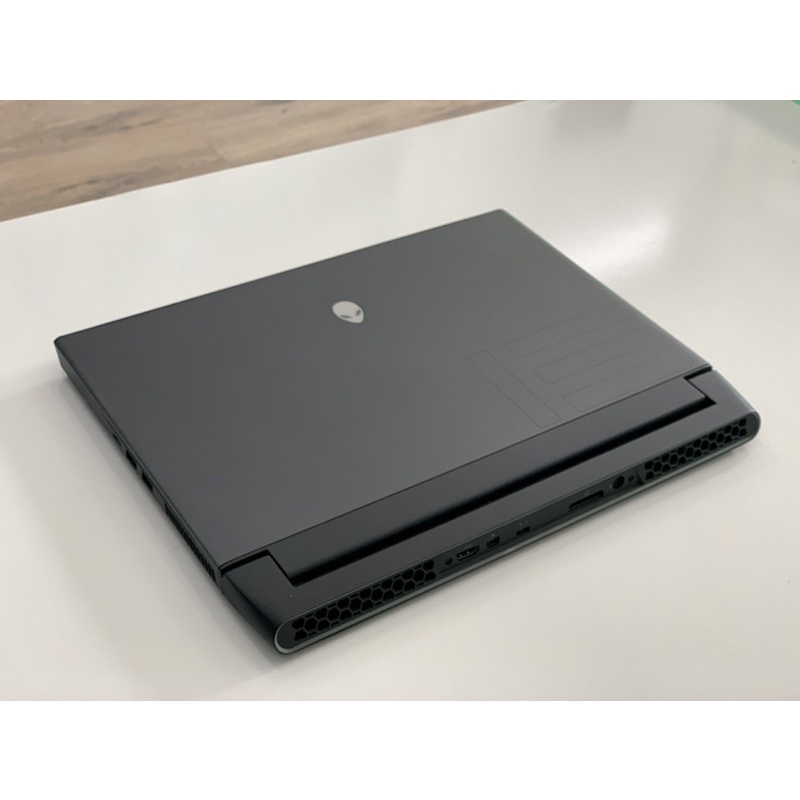 Dell Alienware M15 R4