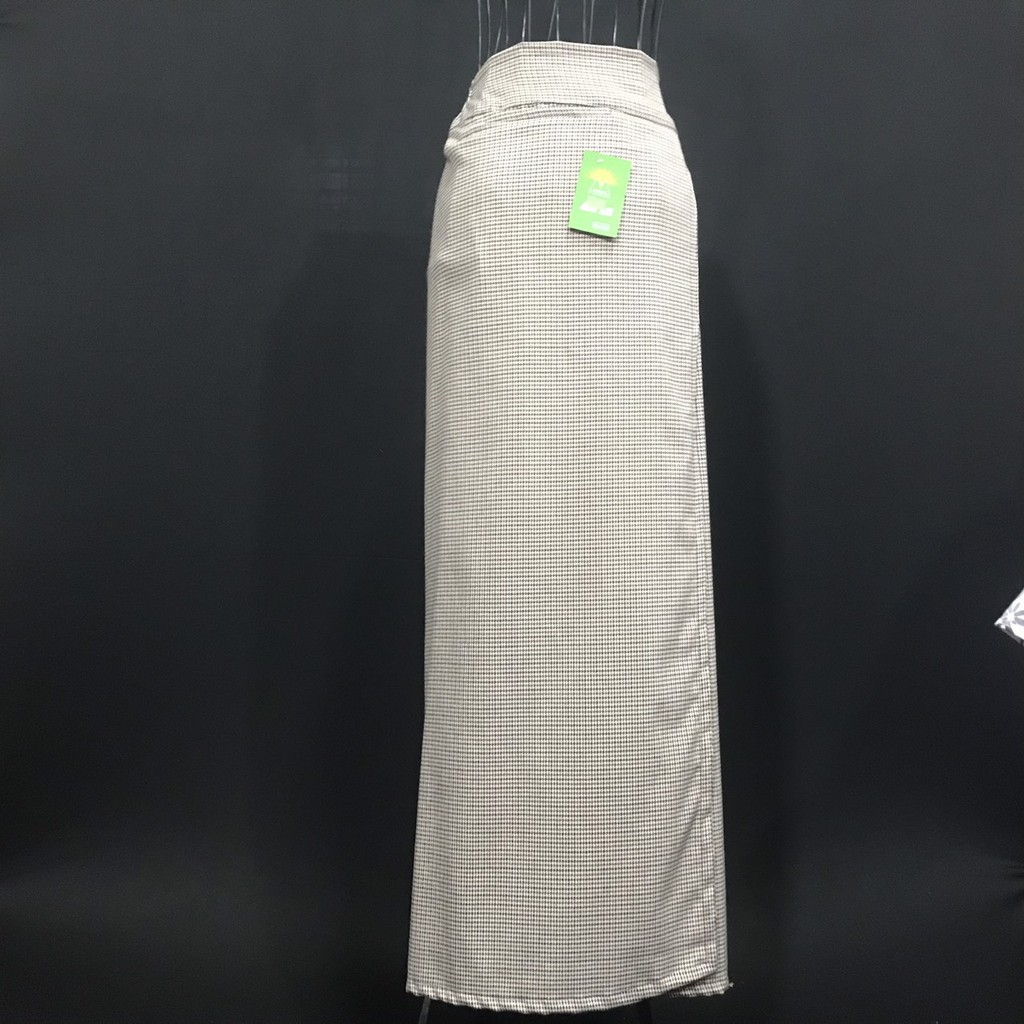 (Hang cao cap) Váy chống nắng xẻ tà vải caro dành cho người từ 50 kg đến 75kg | BigBuy360 - bigbuy360.vn