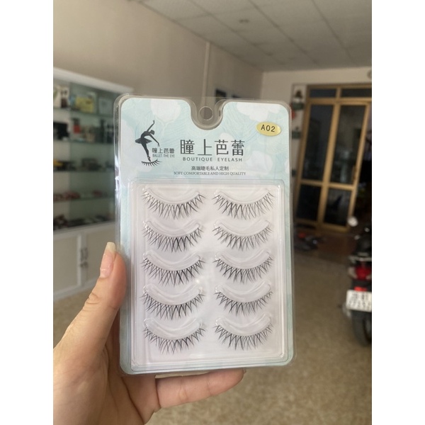 Mi Giả Cô Dâu Các Mẫu tự nhiên