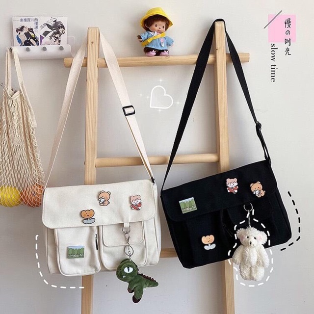 TÚI TOTE VẢI CANVAS ĐEO CHÉO STICK CÔ GÁI VÀ HOA 2 SIZE