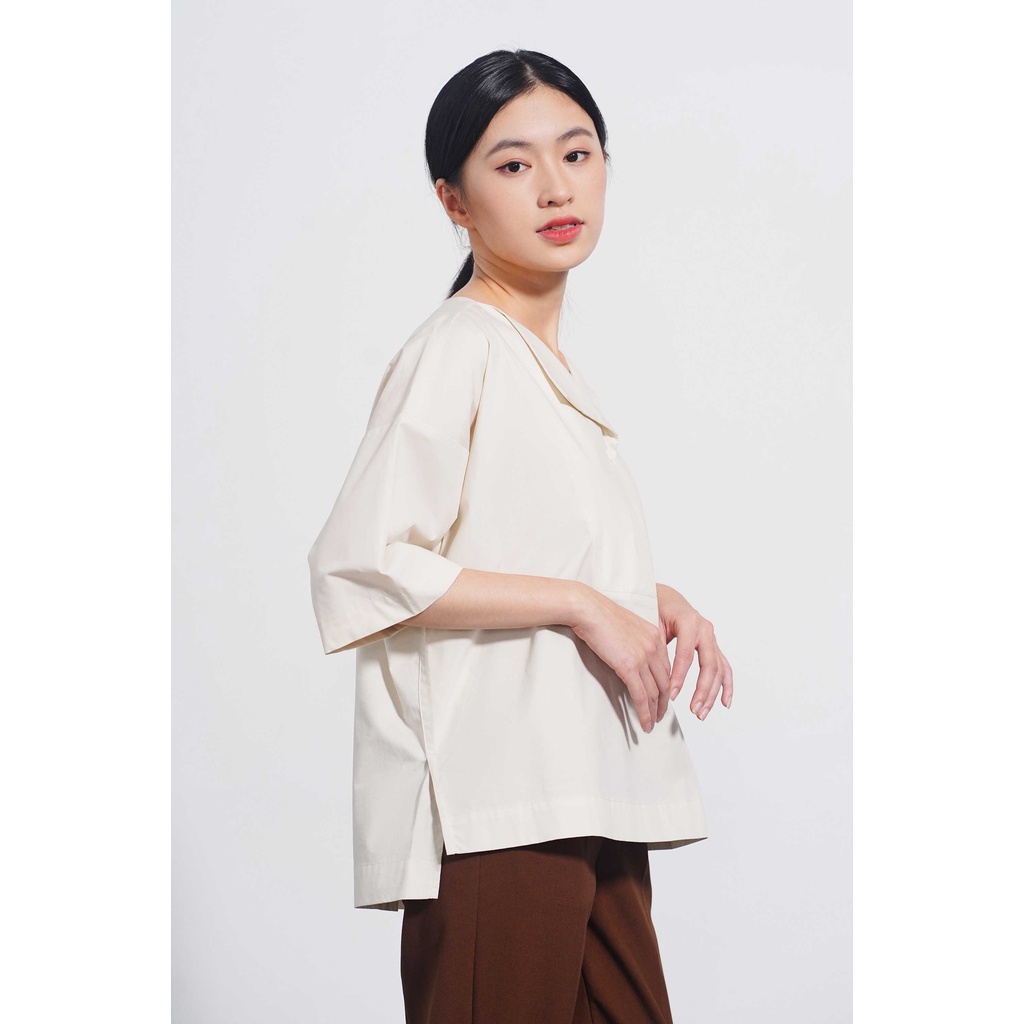 Áo bẻ lá cổ 1 nút. Cotton Poplin - Routine 10F20SHLW002
