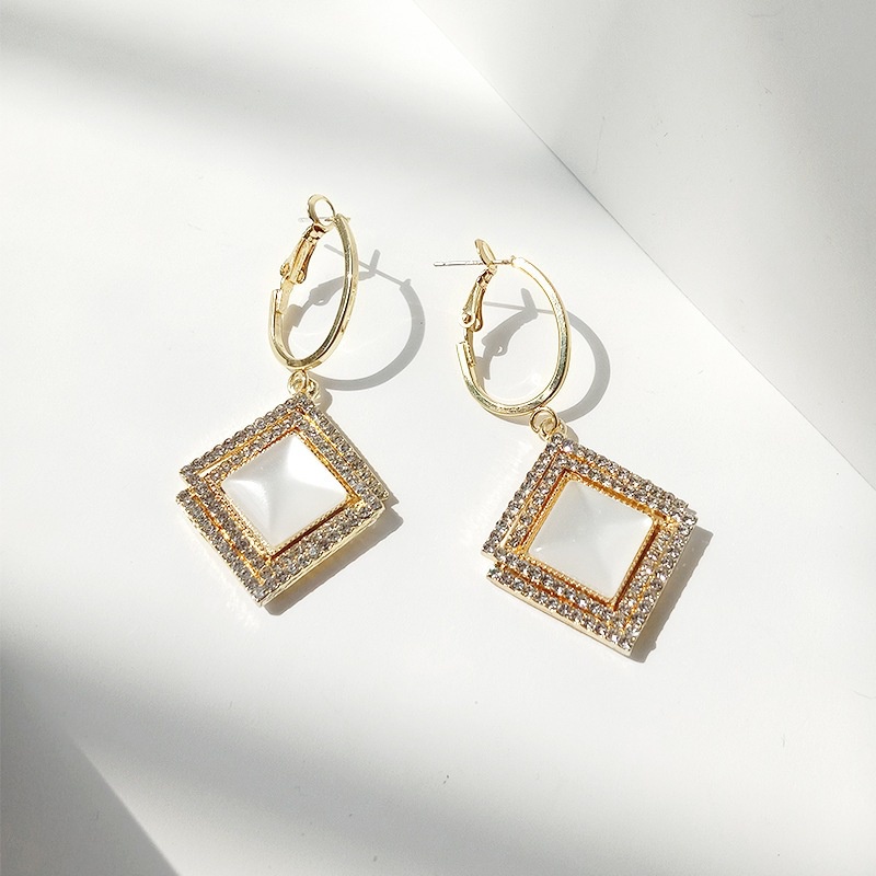 Đôi Bông Tai Hình Thoi Đính Đá Thời Trang Cho Nữ