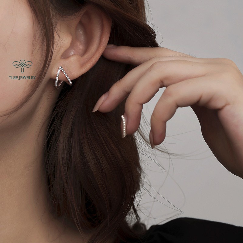 Khuyên tai bạc nữ TLEE chữ V ngược nạm đá sang trọng - TleeJewelry B0188