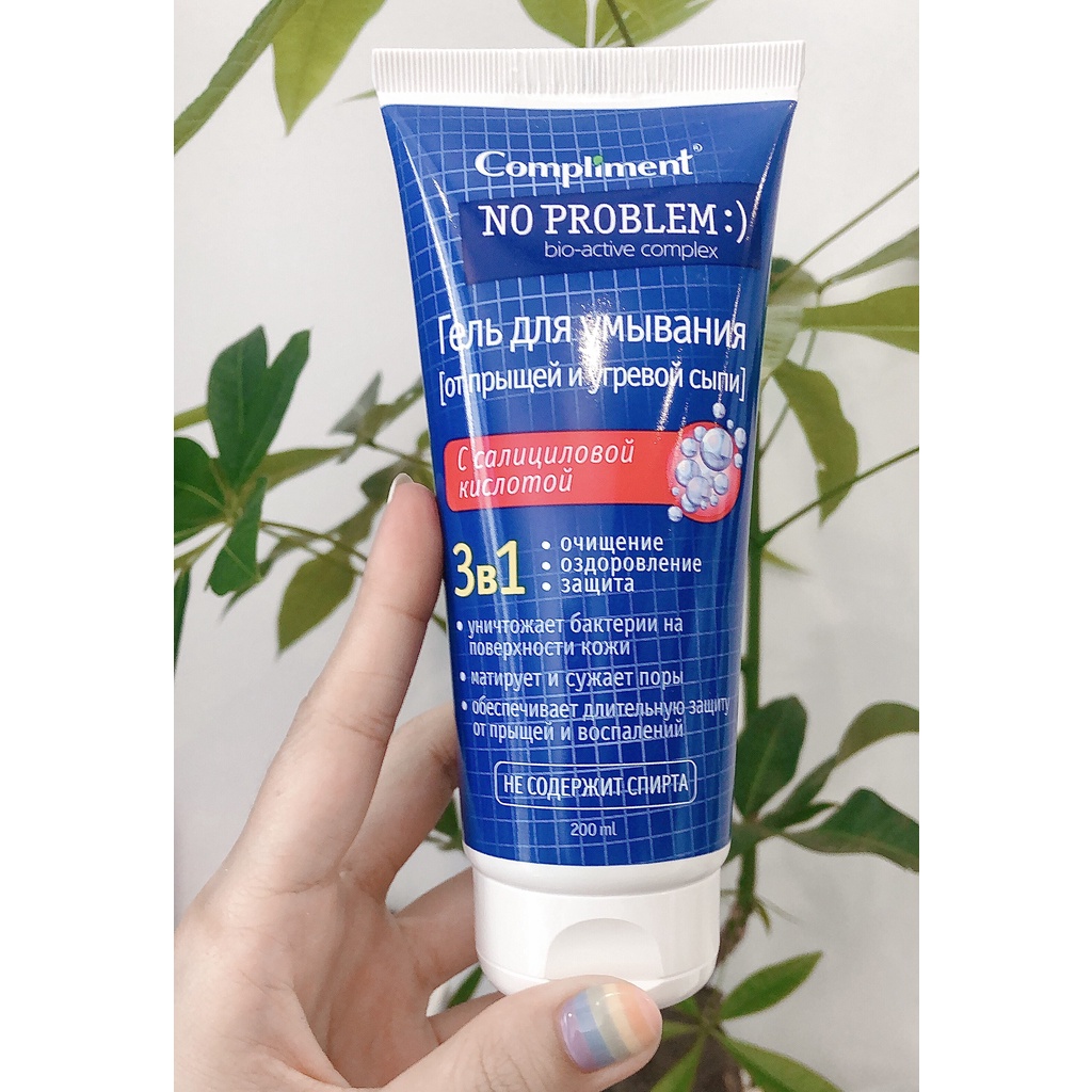 Gel rửa mặt Compliment No Problem 200ml giảm viêm giảm mụn
