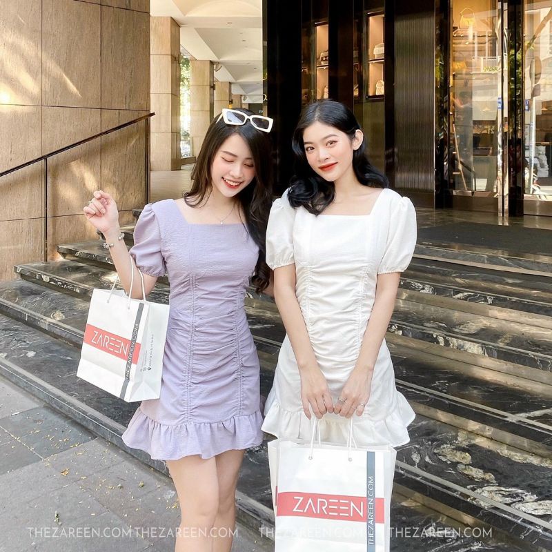 Đầm nhún cổ vuông tay ngắn xinh