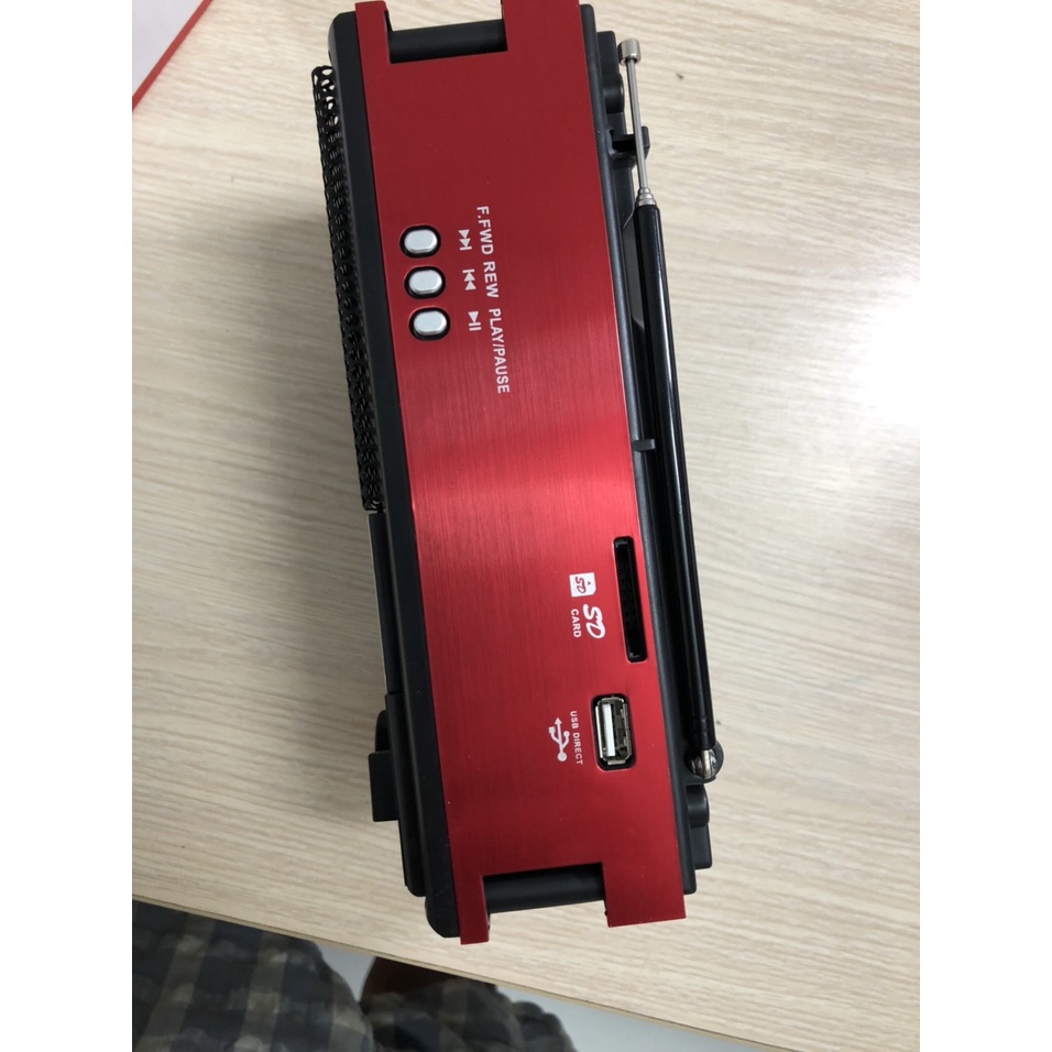 RADIO NGHE NHẠC SW-001UAR