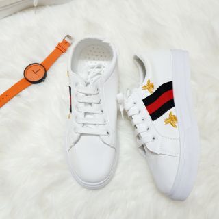 Giầy sục thể thao nữ thêu ong 2 con