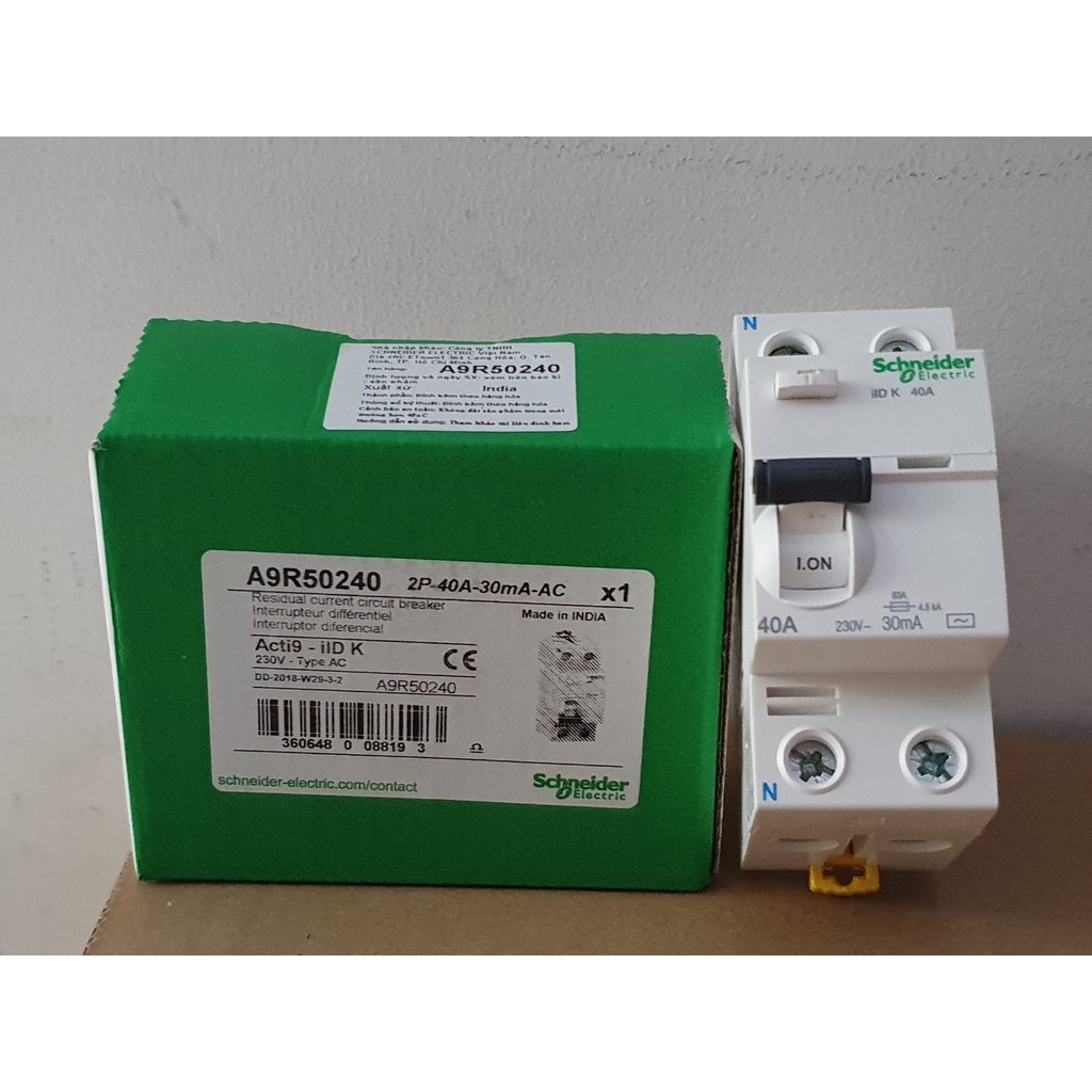 Cầu dao Schneider RCCB A9R50240(2P 40A 30mA)
