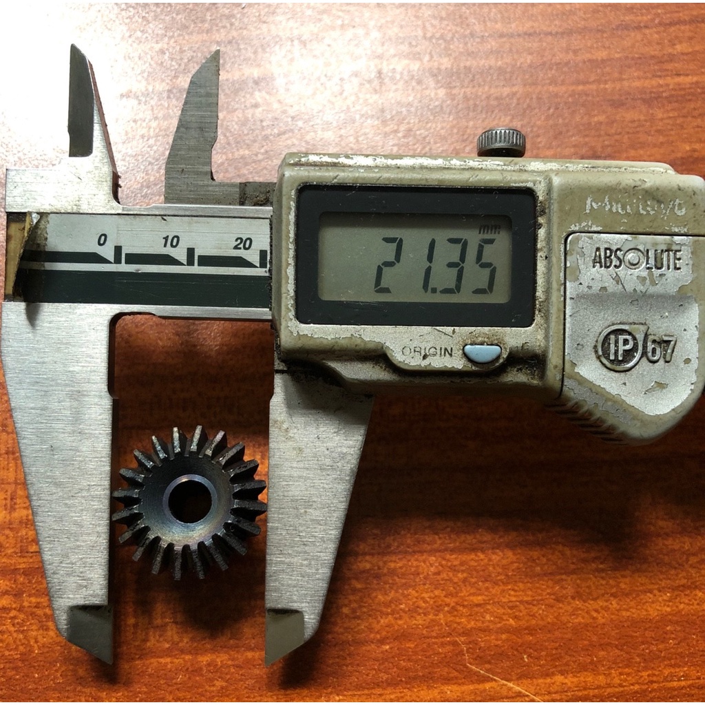 BÁNH RĂNG CÔN THẲNG Z20M1 tỷ lệ truyền 1:1