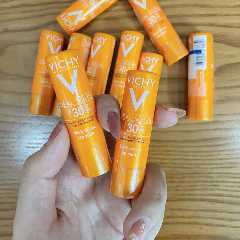 Son Dưỡng Môi Vichy