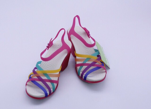 Sandal cao 7cm hãng cros- size 7