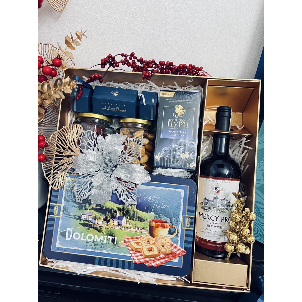 SET HỘP QUÀ TẶNG BIẾU TẾT 2022 MÀU XANH LỊCH SỰ SANG TRỌNG | BigBuy360 - bigbuy360.vn