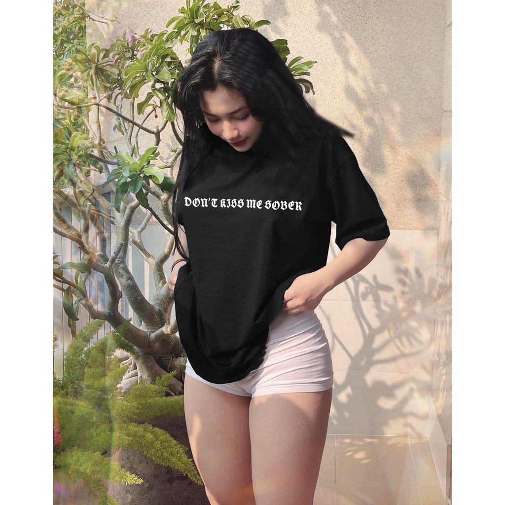 Áo Thun KISS ME Ulzzang Unisex 2 Màu- Áo Phông Nam Nữ Unisex Tay Lỡ 100% Cotton  - OCEAN.CLO