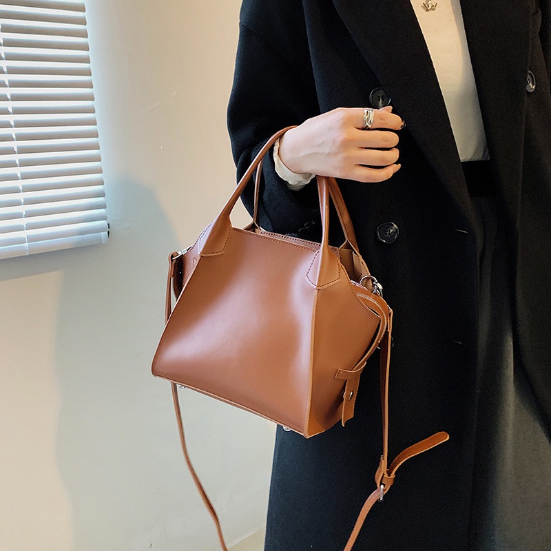 IELGY Túi Đeo Chéo Da PU Màu Trơn Cỡ Lớn Phong Cách retro Thời Trang Cho Nữ