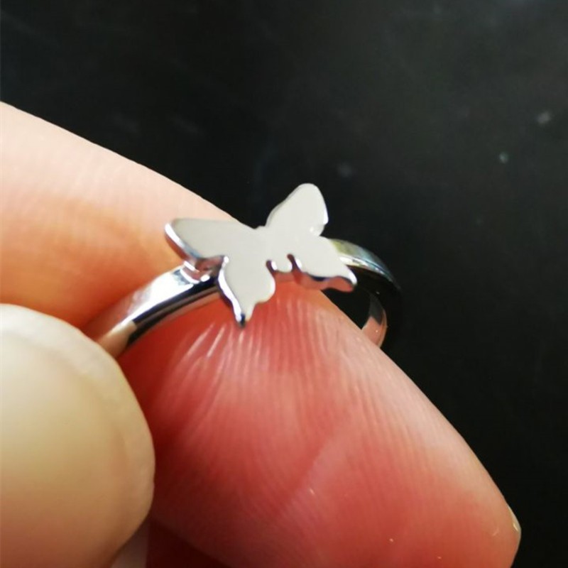 Nhẫn Đeo Tay Kim Loại Khắc Hình Bướm Thời Trang Cho Cặp Đôi