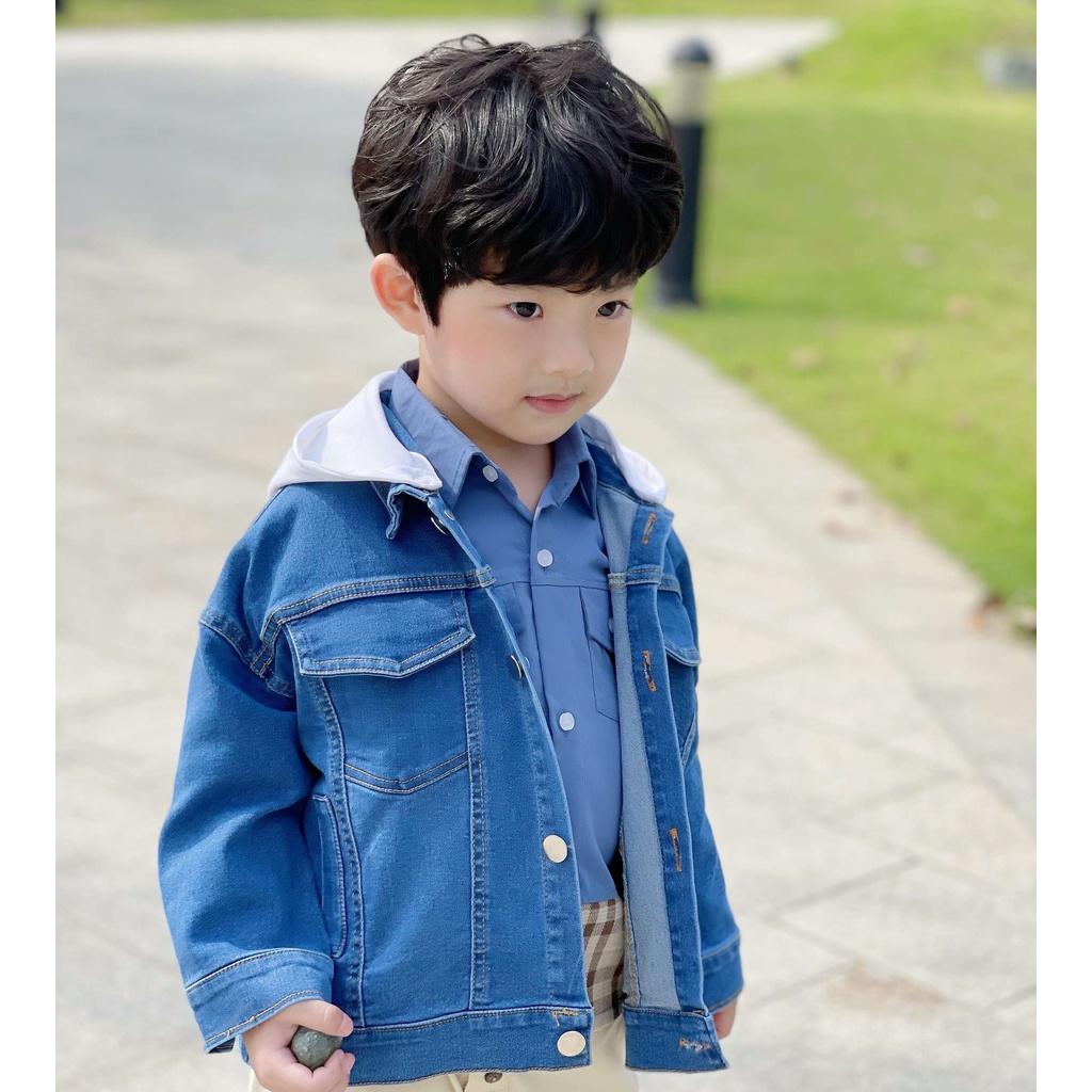 Áo khoác có mũ chất jeans bò mềm cho bé trai Magickids Áo khoác mùa đông trẻ em giữ ấm AO21016