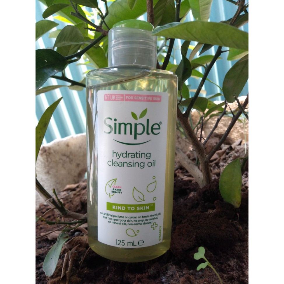 [TOP 1 SHOPEE] Dầu tẩy trang Simple Kind To Skin Hydrating Cleansing Oil 125ml (Bill Anh)