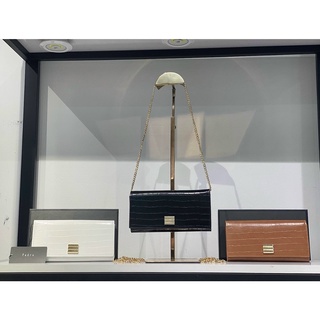 ví dài cầm tay kèm dây đeo chéo PW4-15940079 đủ màu