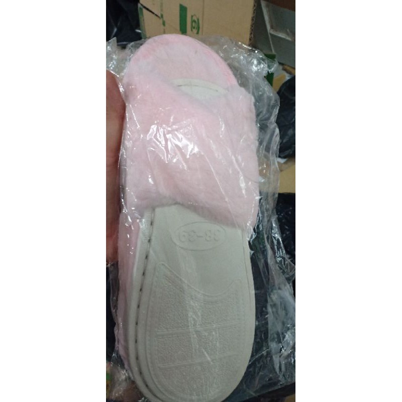 Dép lông mang trong nhà hình chéo,,,