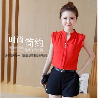 Áo kiểu phối nút xinh xắn