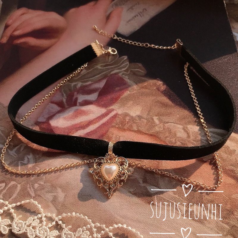 Vòng cổ choker tim Gothic Lolita kèm chain