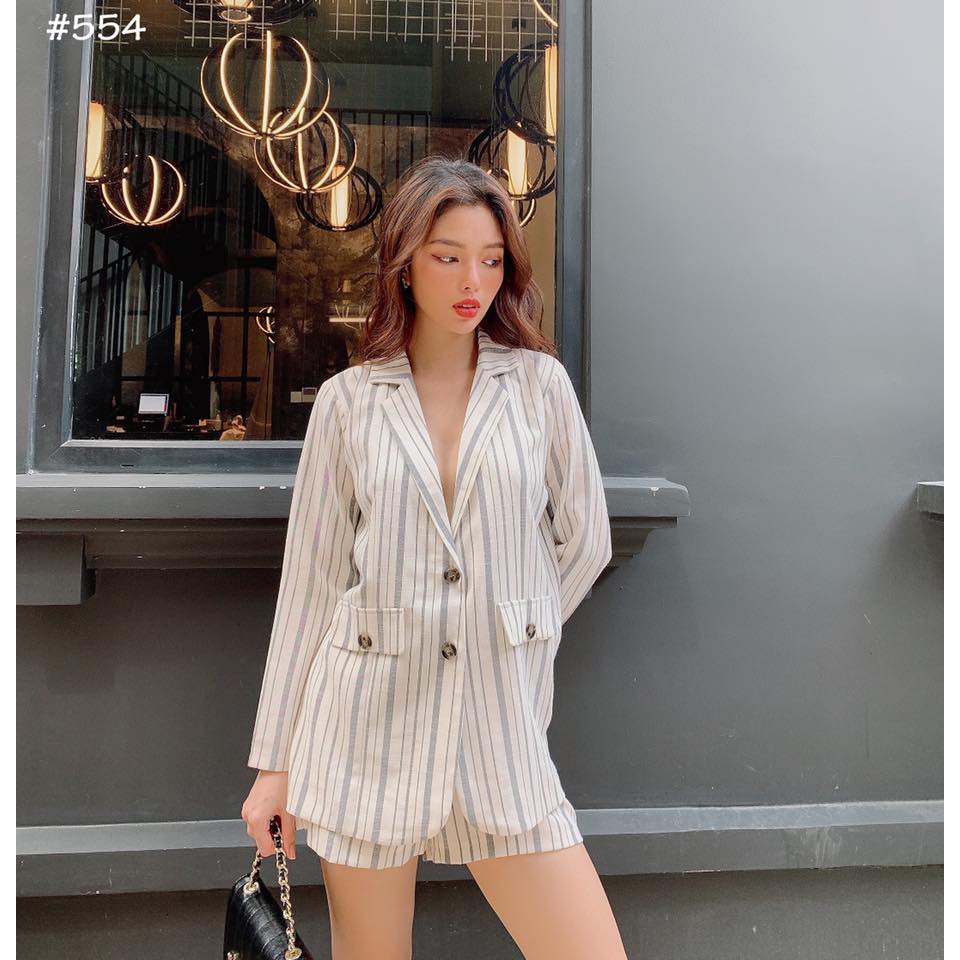 Set vest sọc siêu sang
