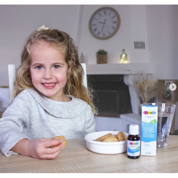 Pediakid Vitamin D3 _ Hỗ trợ hấp thu Canxi giúp phát triển chiều cao, hết vặn mình quấy khóc ở trẻ sơ sinh