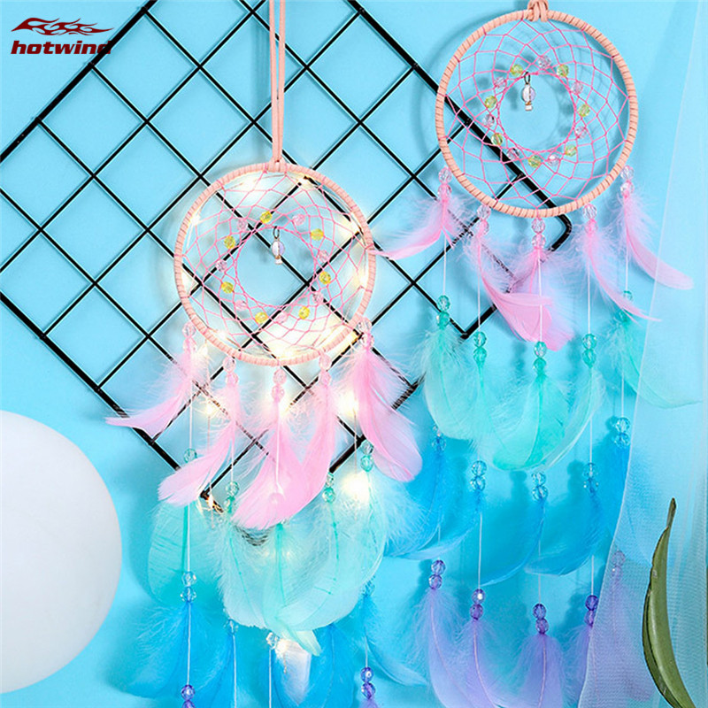 Dreamcatcher tích hợp đèn LED lung linh treo tường trang trí nội thất