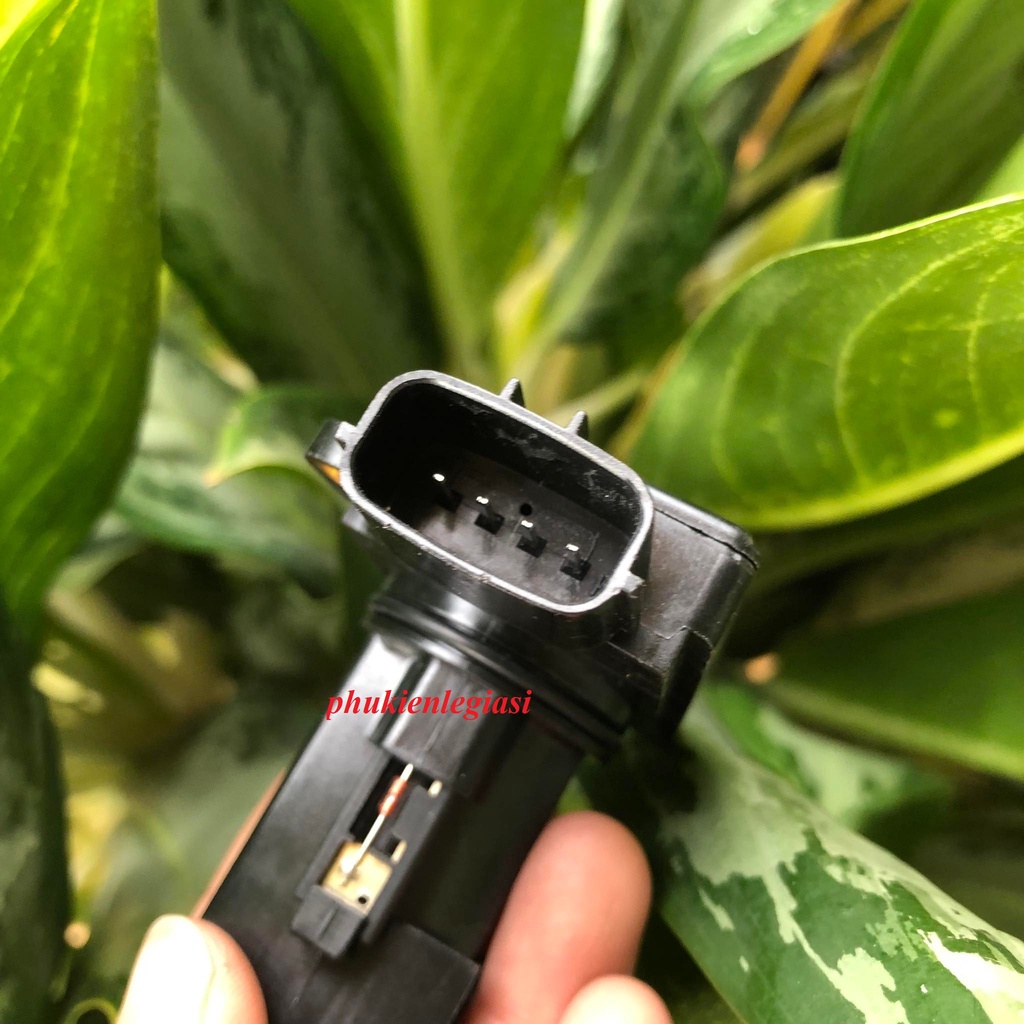 Cảm biến MAF đo gió Mitsubishi Grandis MR985187 hàng OEM