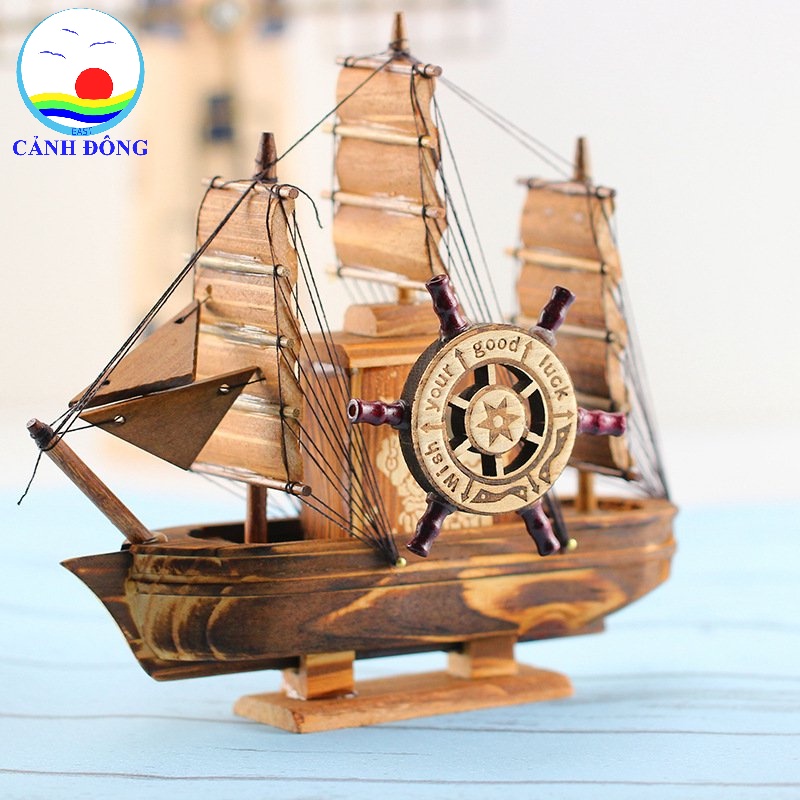 Mô hình thuyền thuận buồm xuôi gió gỗ thông thủ công khéo léo