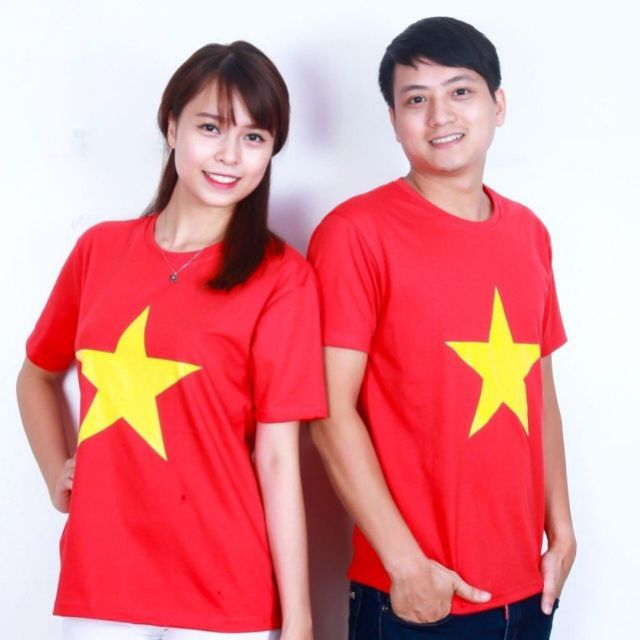 Áo cờ đỏ sao vàng