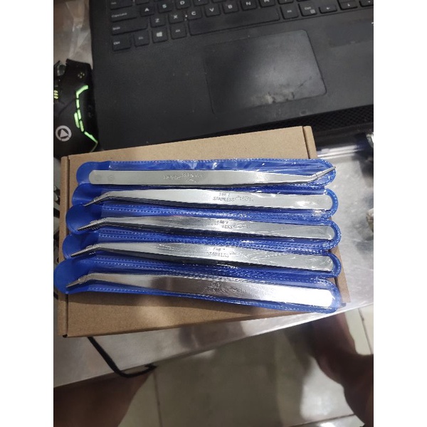 Nhip gắp chỉ máy vắt sổ thẳng và cong