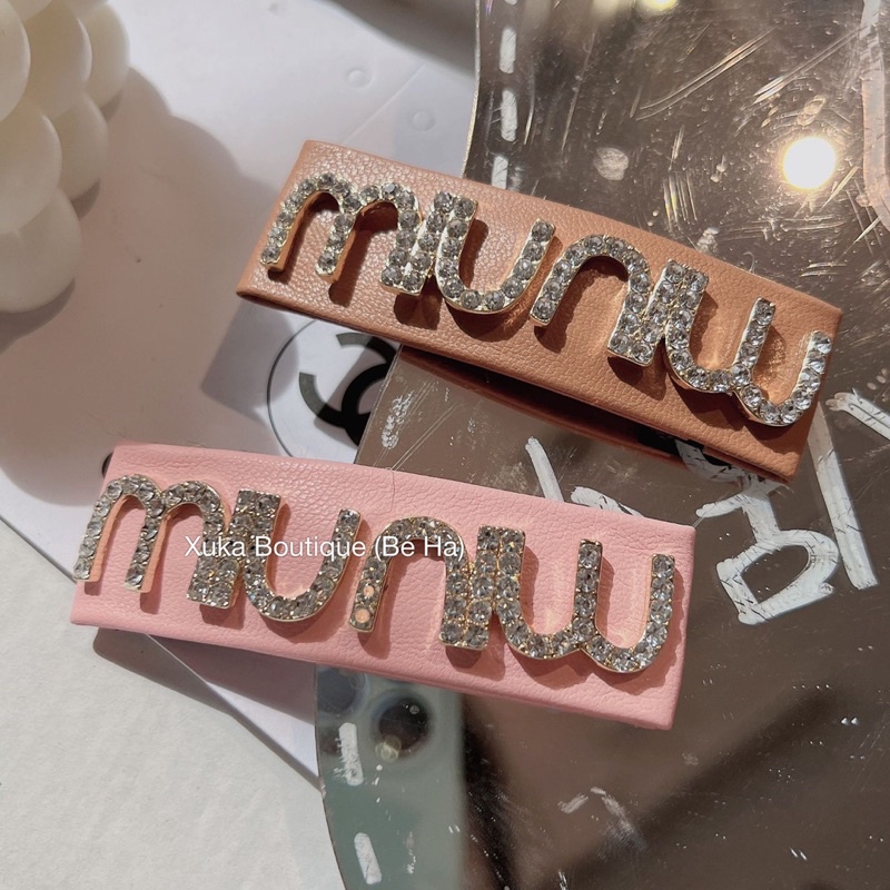 Kẹp Tóc Nữ Gắn Đá Chữ MIU Thương Hiệu Cao Cấp